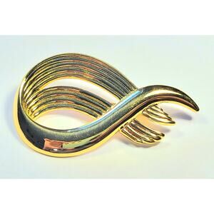 Monet Vintage Gold Brooch Ribbon Motif